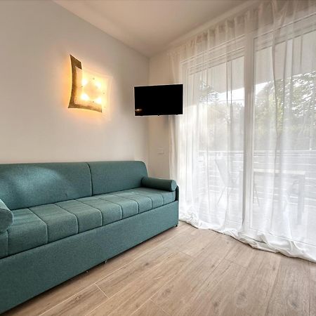 Residence Eva - Carraro Immobiliare Jesolo - Family Apartments Cavallino-Treporti Buitenkant foto